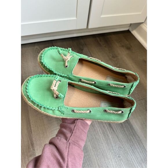 UGG Chivon Slip On Comfort Flat Moccasin Mint Green Women's Size 7 - Picture 5 of 10
